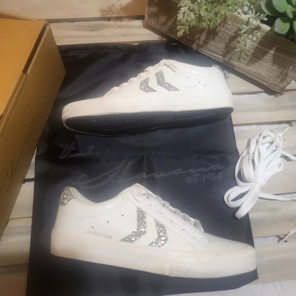 Vintage Havana Levels Sneakers - Picture 13 of 14